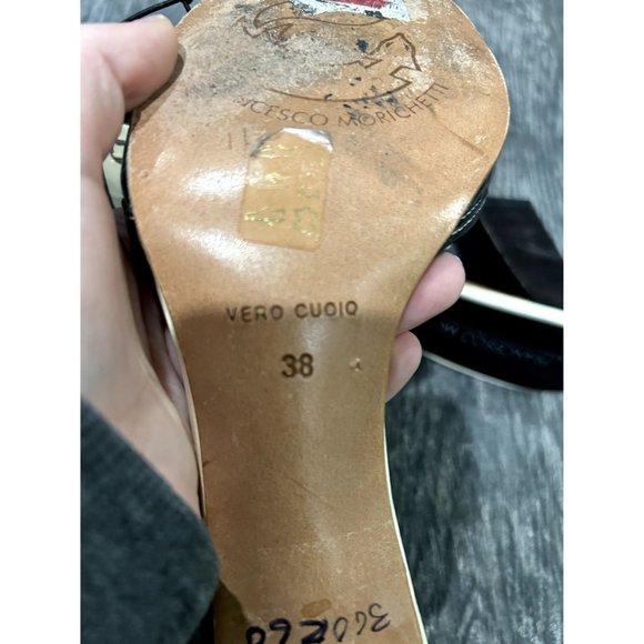 GENTLY USED FRANCESCO MORICHETTI KITTEN HEELS- 38 - Picture 4 of 4